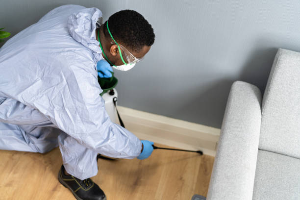 Best Pest Control for Multi-Family Homes  in Waukee, IA